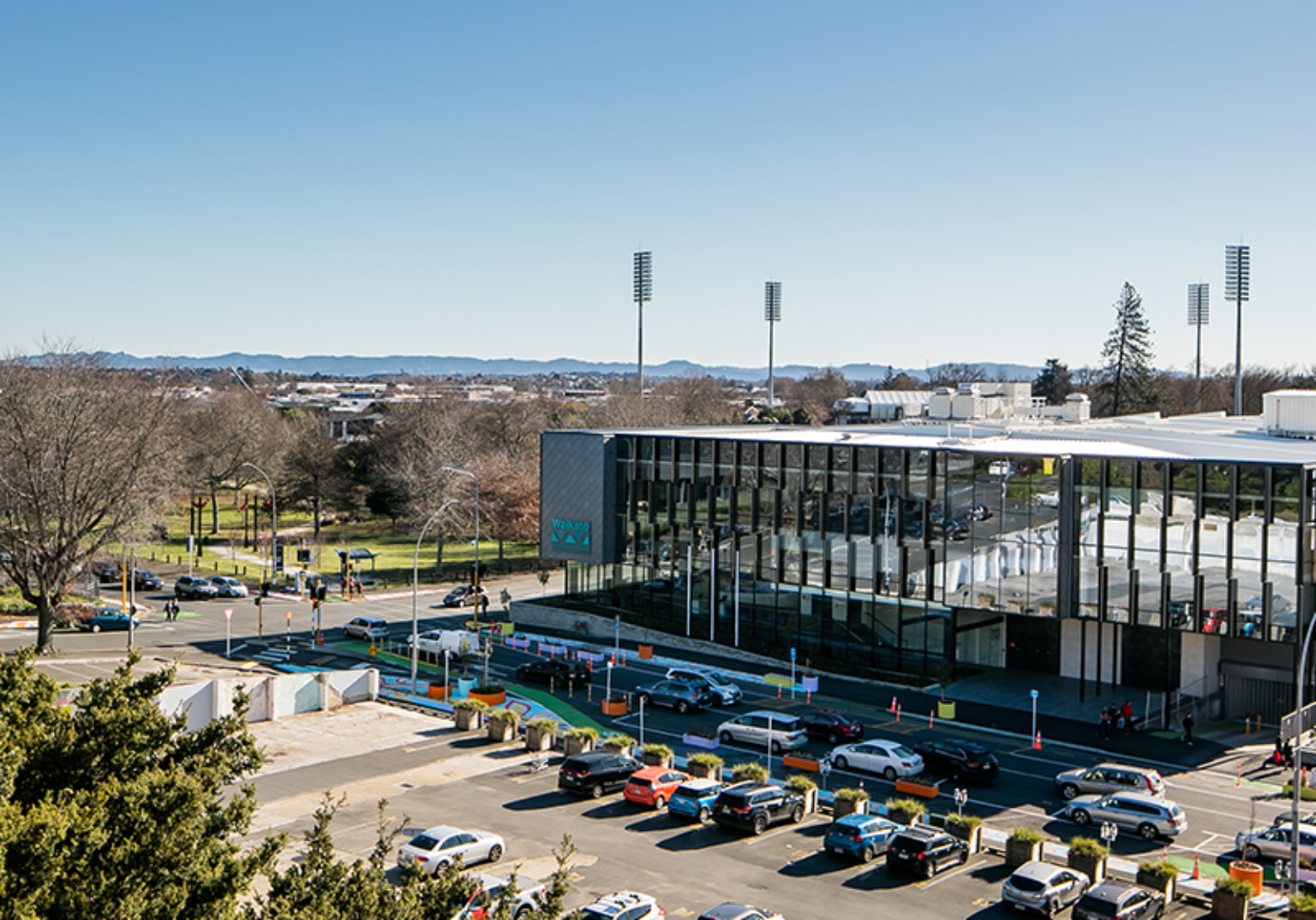 Commercial Property in Hamilton Meta