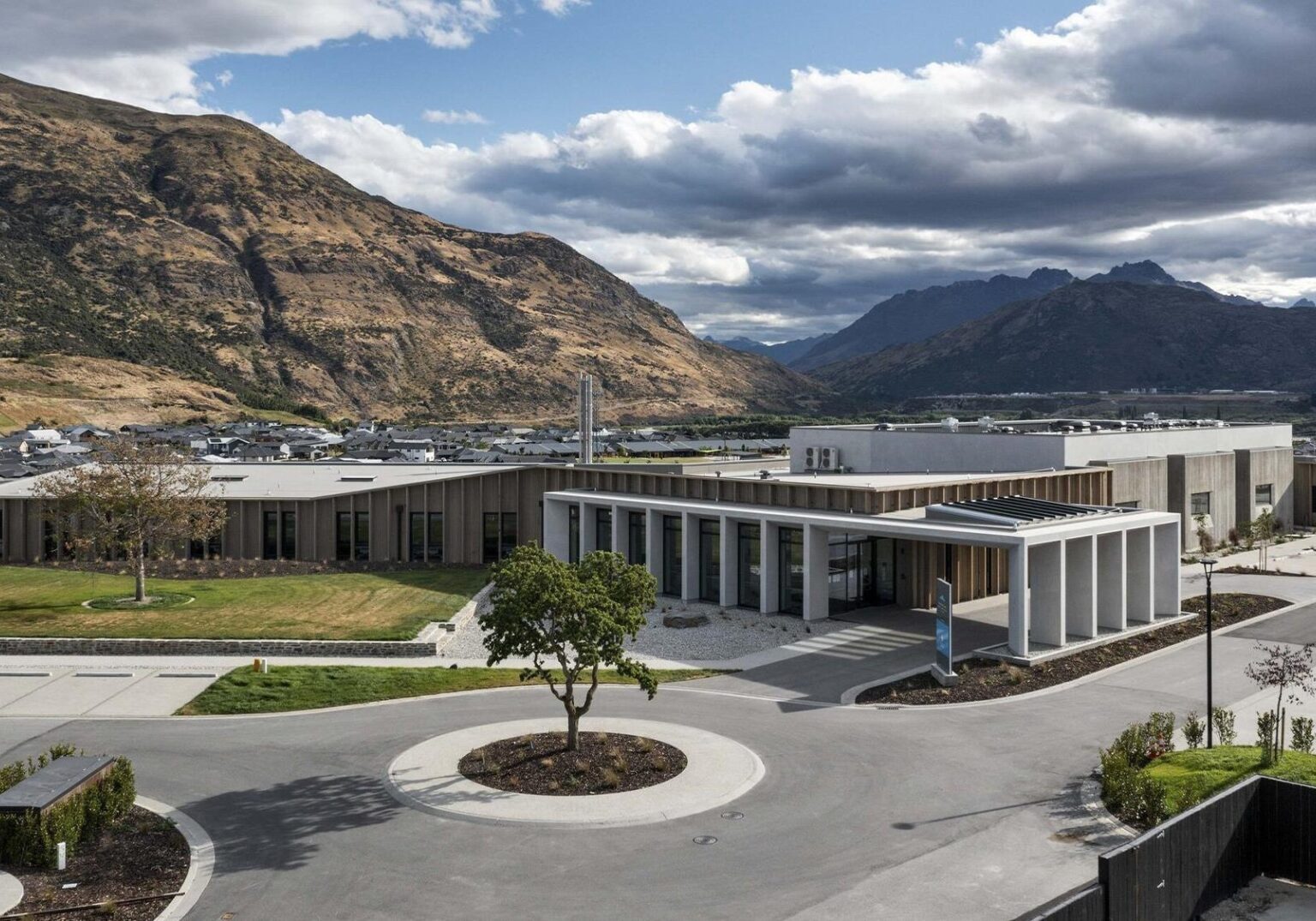 Kawarau Park Health Hub IM Hospital entrance