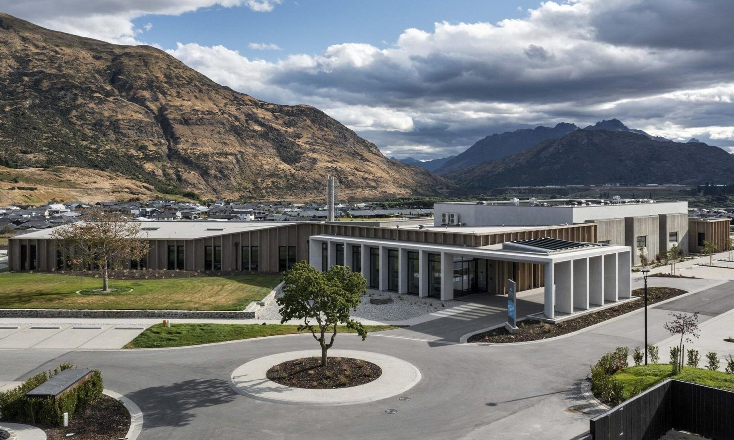 Kawarau Park Health Hub IM Hospital entrance